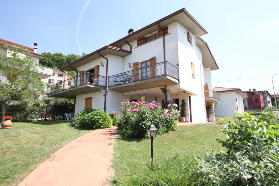 B&B Margherita Le Fiabe SantʼAgata Feltria Eksteriør billede